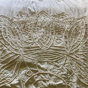 Anthropologie king size duvet